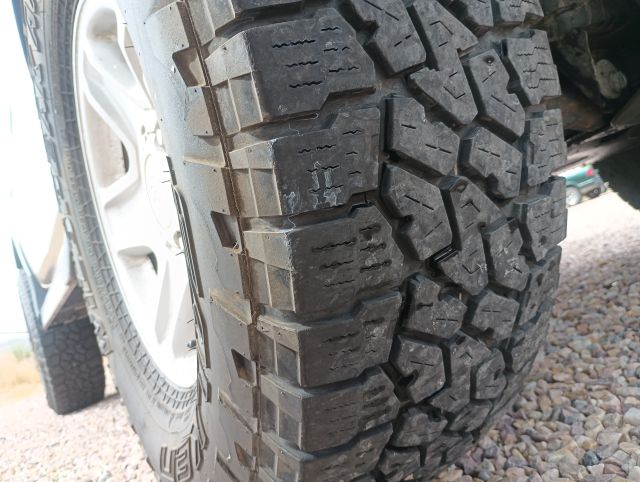 2001 4RUNNER (17).jpg